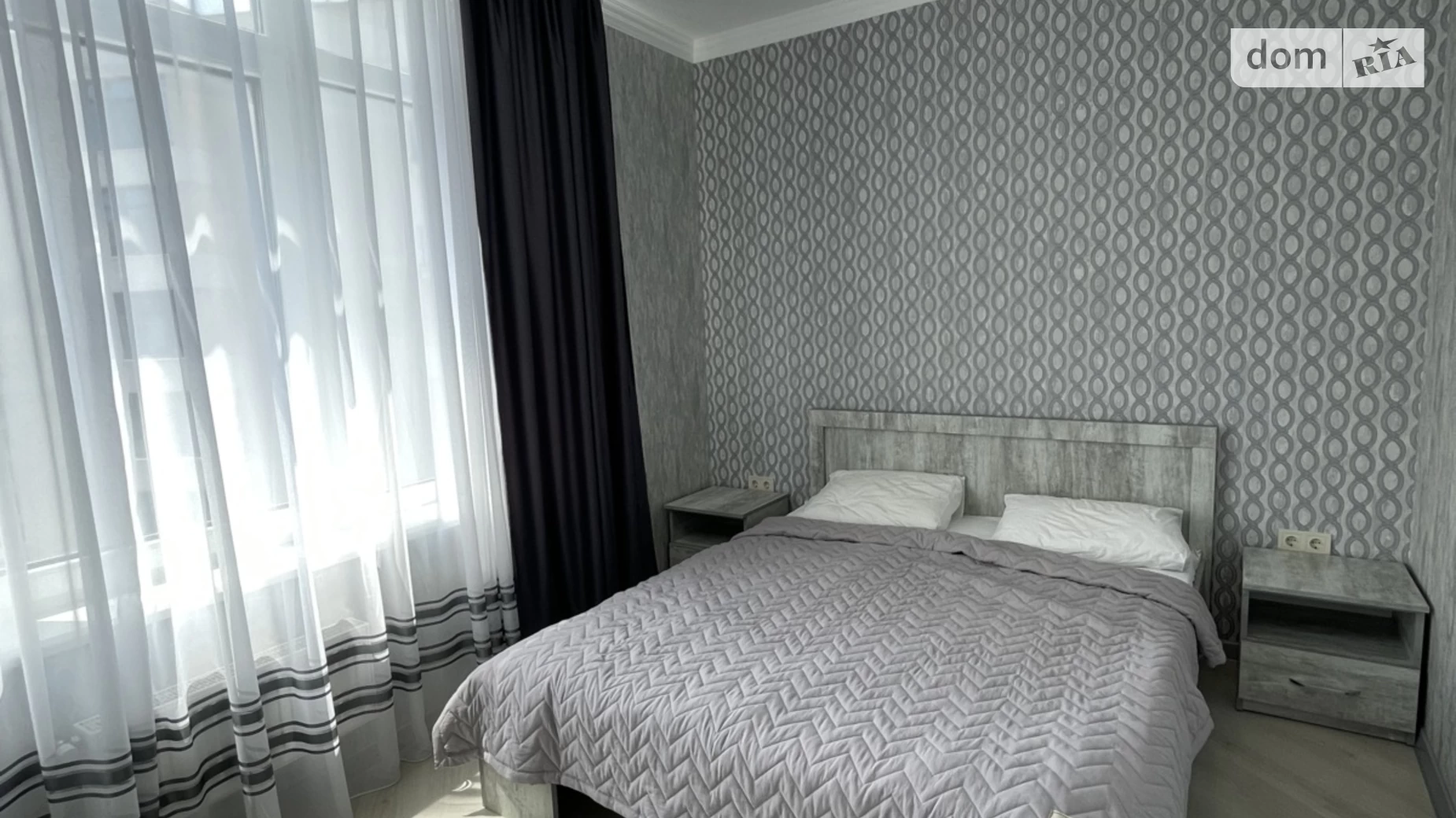 Продается 1-комнатная квартира 46 кв. м в Одессе, ул. Валерия Самофалова, 16А/1 - фото 2