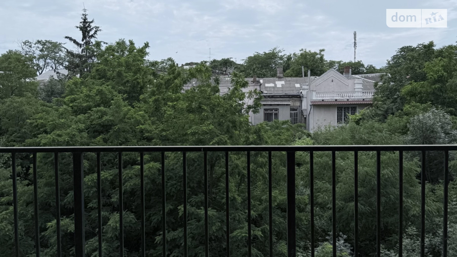 Продается 1-комнатная квартира 47 кв. м в Одессе, ул. Приморская, 47 - фото 3