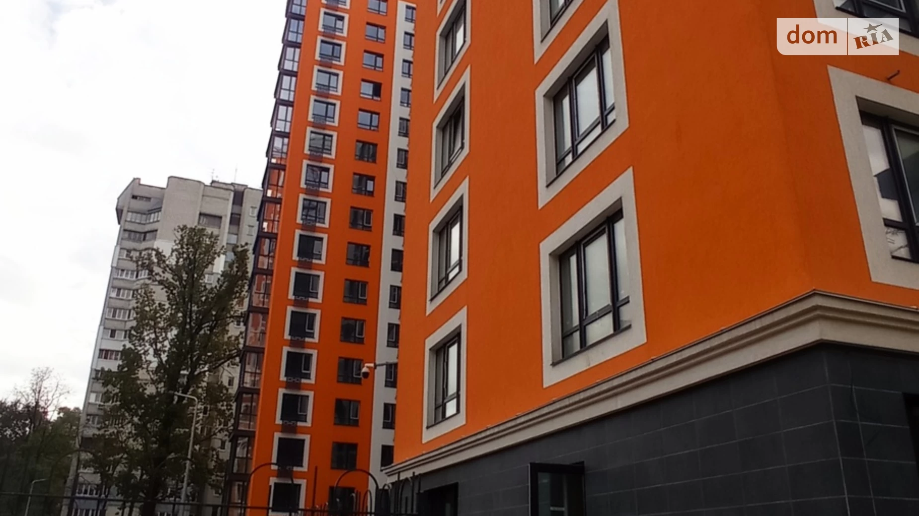 Продається 2-кімнатна квартира 78.9 кв. м у Києві, вул. Живописна, 7 - фото 2