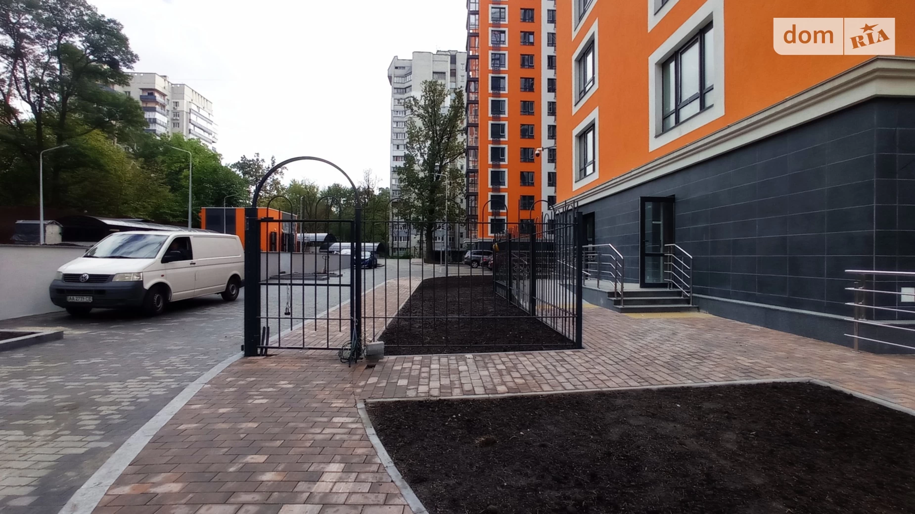 Продається 2-кімнатна квартира 78.9 кв. м у Києві, вул. Живописна, 7 - фото 5