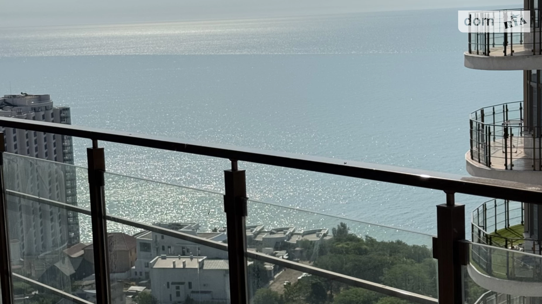 Продается 1-комнатная квартира 52 кв. м в Одессе, ул. Валерия Самофалова, 16А/2 - фото 2