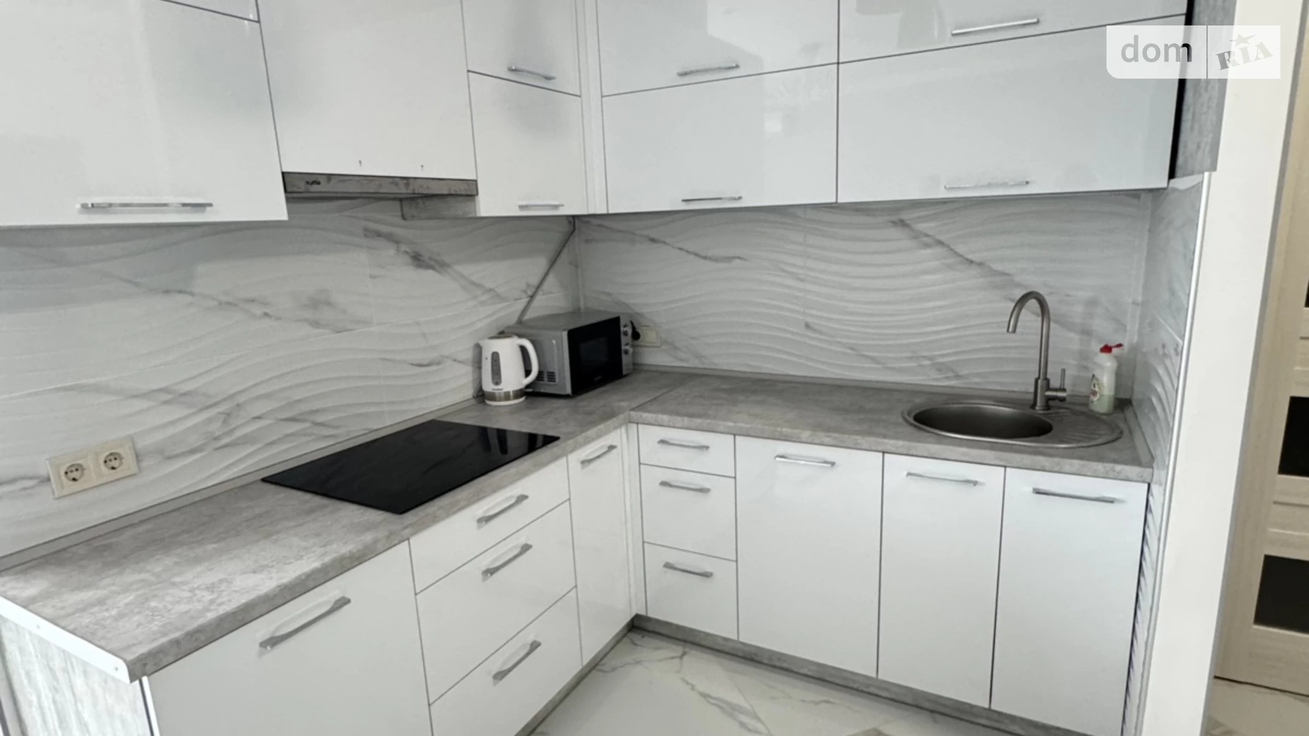 Продается 1-комнатная квартира 52 кв. м в Одессе, ул. Валерия Самофалова, 16А/2 - фото 4