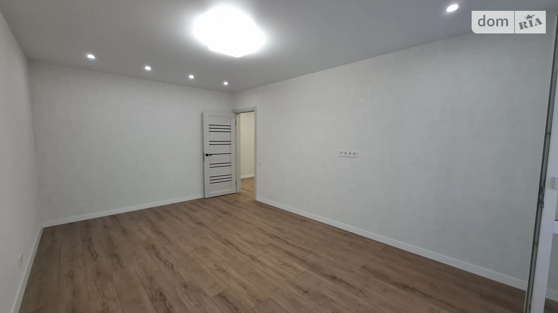 Продается 3-комнатная квартира 69.3 кв. м в Николаеве, цена: 49500 $ - фото 2