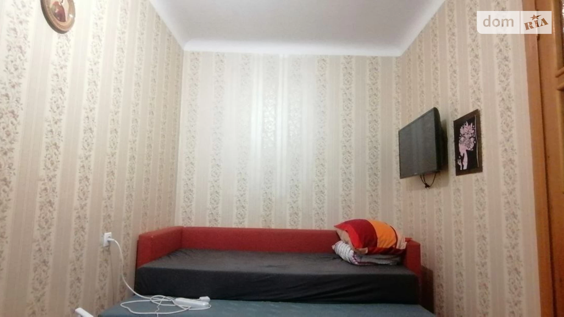 Продается 3-комнатная квартира 56.23 кв. м в Киеве, ул. Тополевая, 5 - фото 2