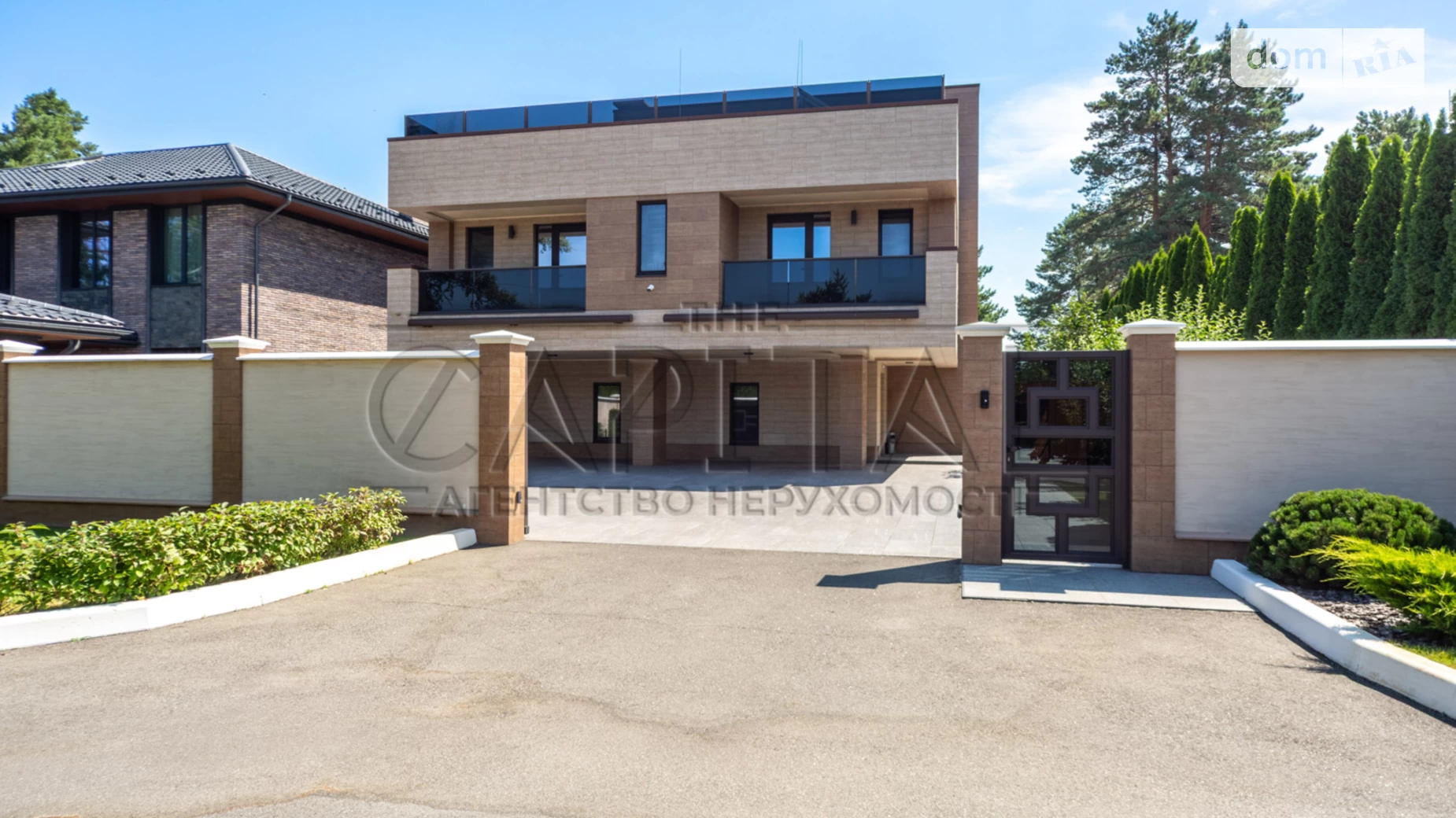 Продается дом на 2 этажа 235.3 кв. м с участком, цена: 800000 $ - фото 2