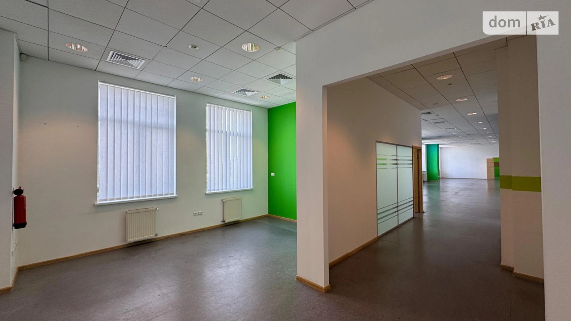 Сдается в аренду офис 870 кв. м в бизнес-центре, цена: 12800 $ - фото 4