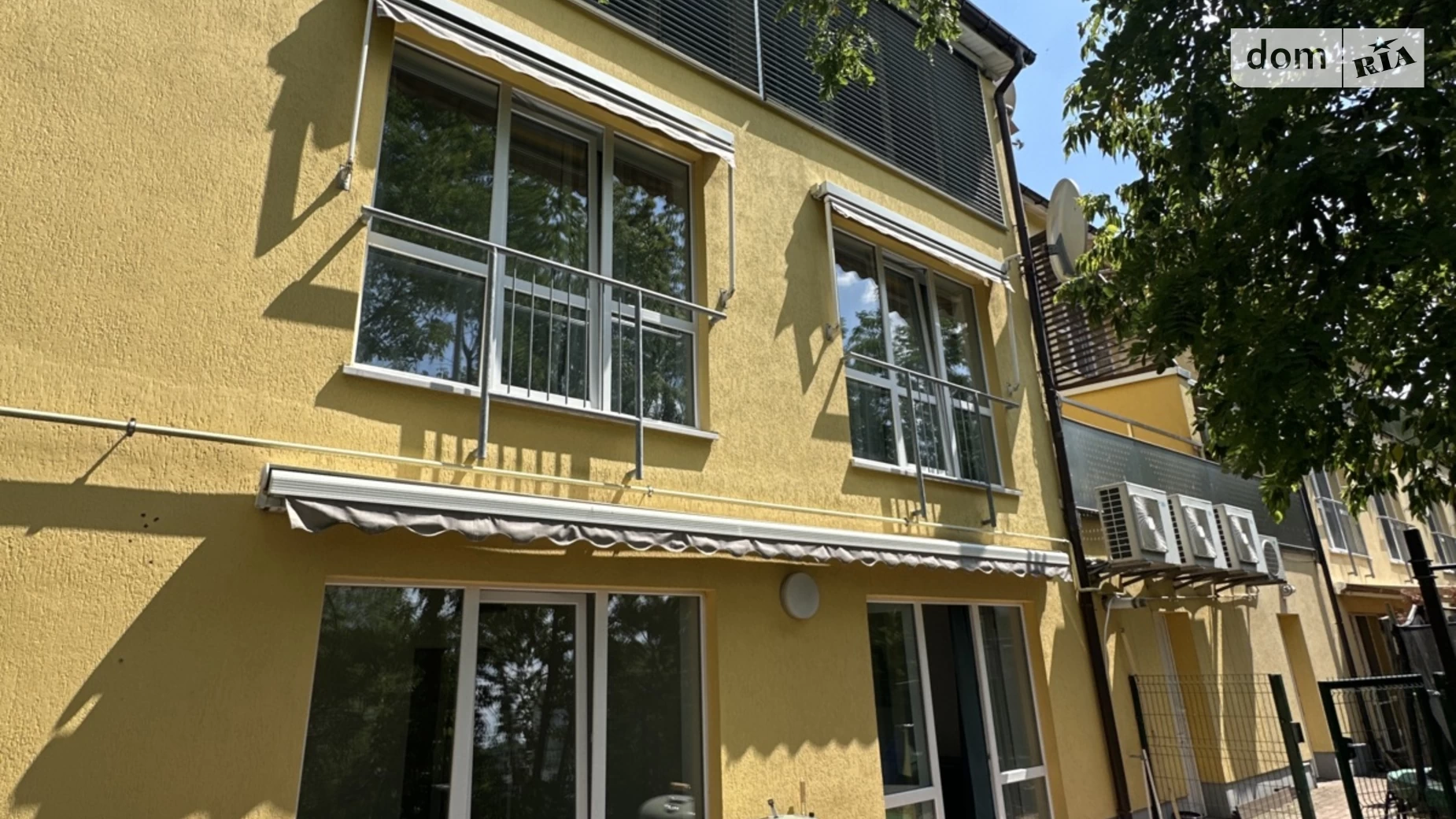 Сдается в аренду дом на 3 этажа 270 кв. м с баней/сауной, цена: 2499 $ - фото 2