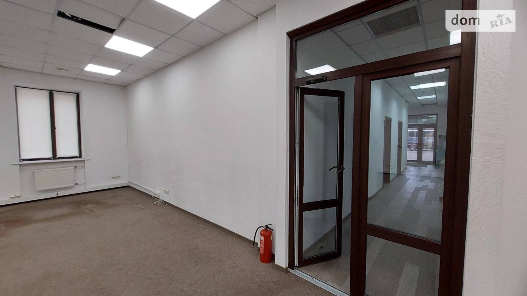 Сдается в аренду офис 465 кв. м в бизнес-центре, цена: 6510 $ - фото 2