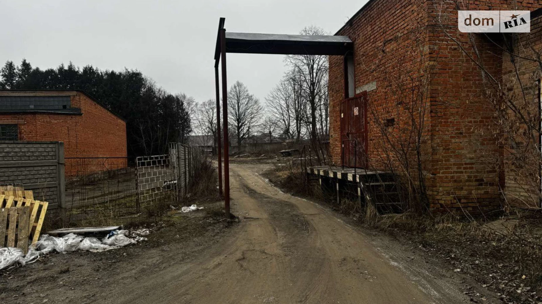 Продается объект сферы услуг 834 кв. м в 1-этажном здании, цена: 700000 $ - фото 2