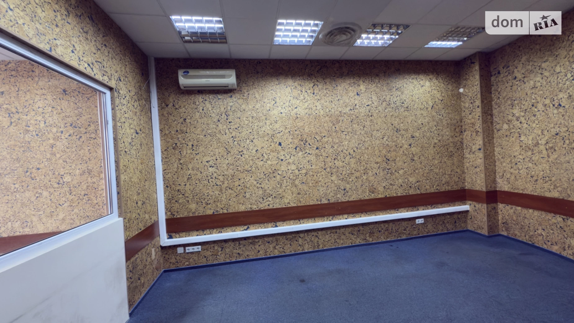 Сдается в аренду офис 60 кв. м в бизнес-центре, цена: 21000 грн - фото 4