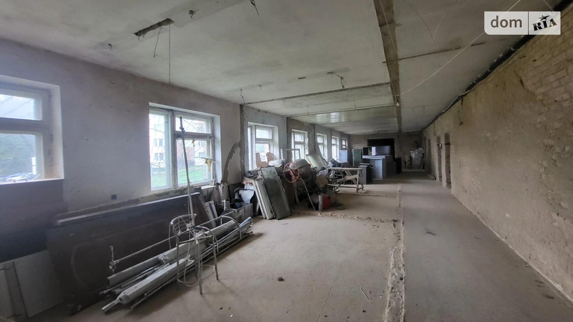 Сдается в аренду офис 1500 кв. м в бизнес-центре, цена: 300000 грн - фото 2