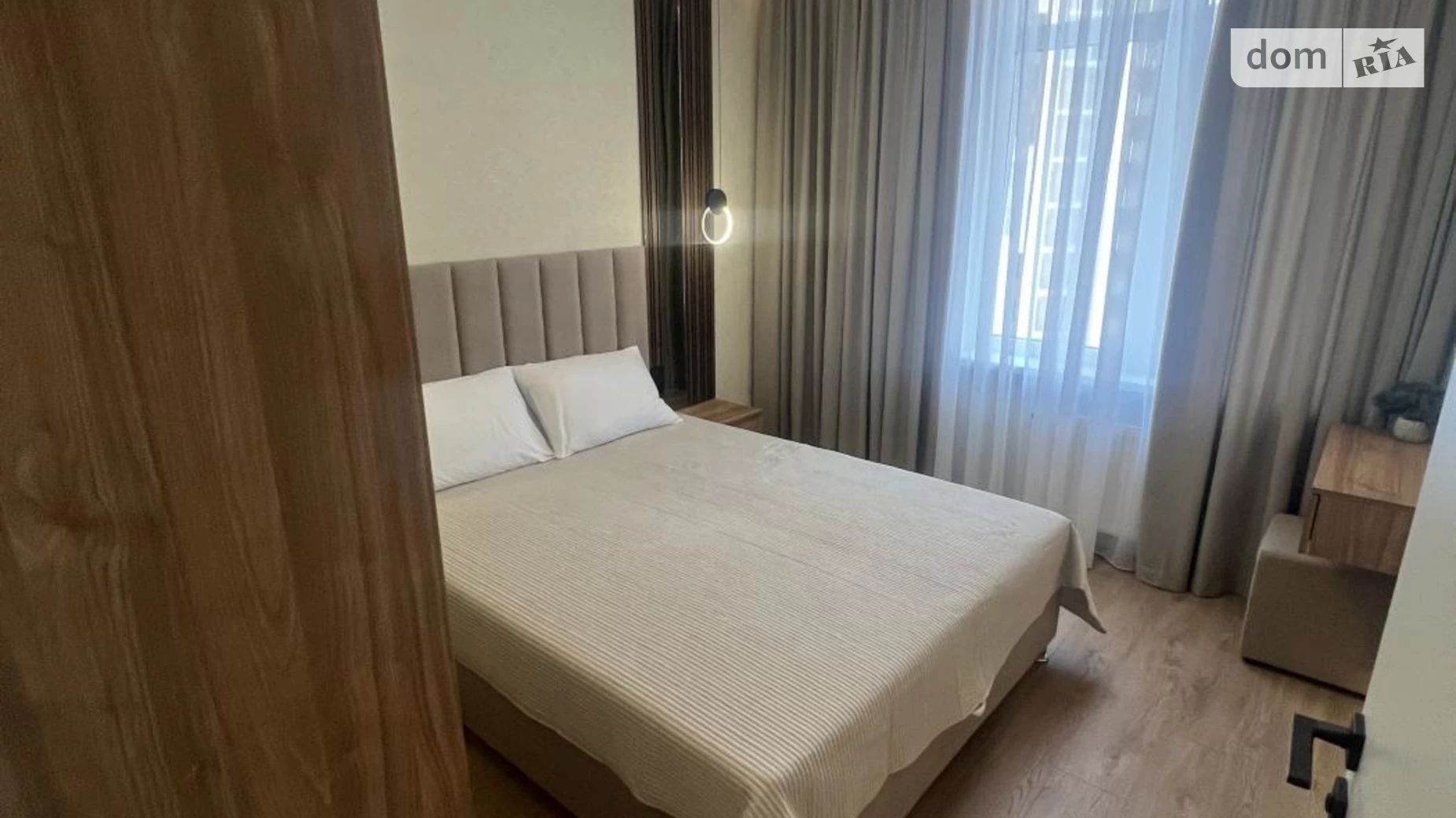 Продается 1-комнатная квартира 42 кв. м в Одессе, ул. Краснова, 1В - фото 4