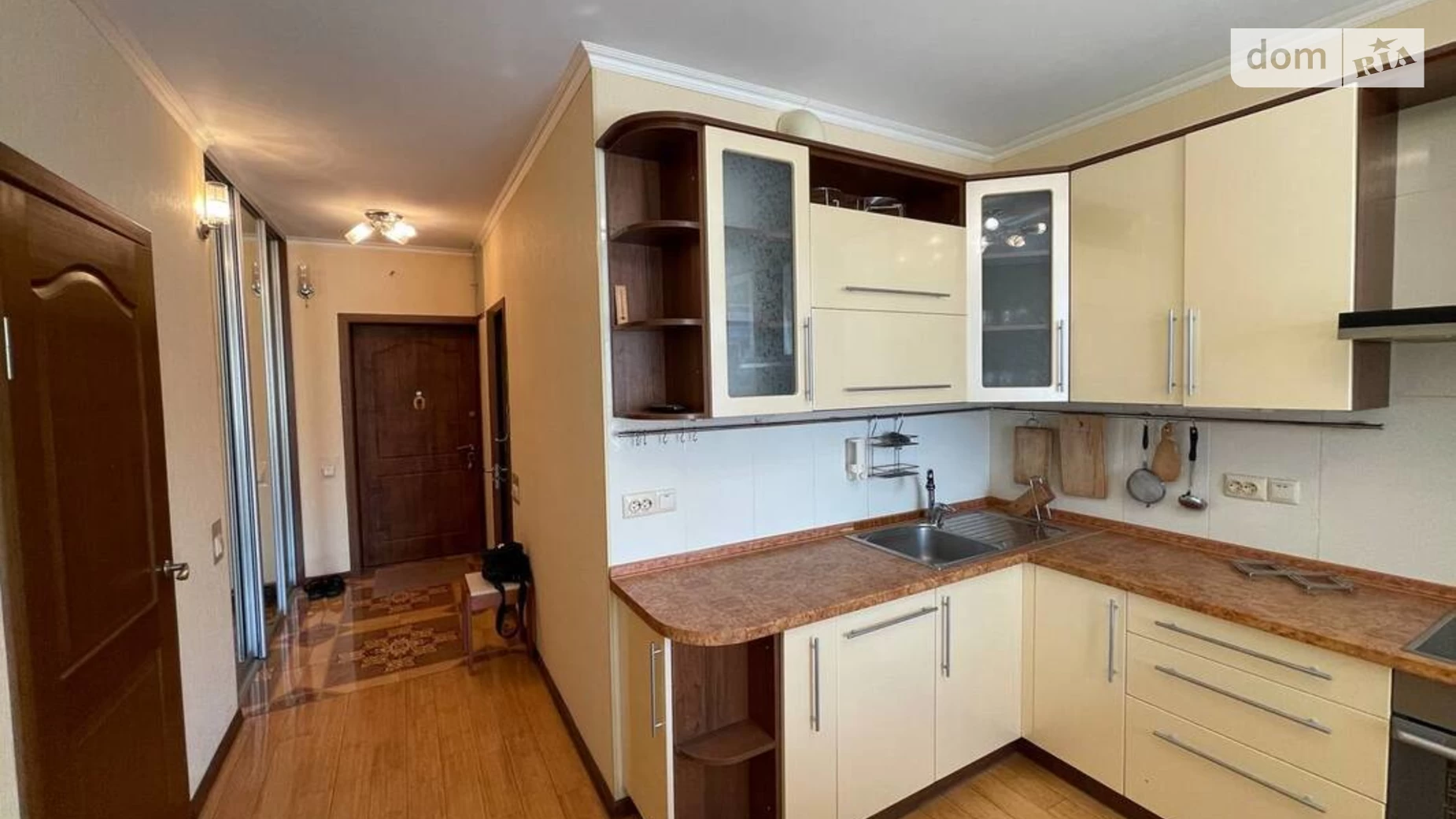 Продается 1-комнатная квартира 45 кв. м в Киеве, ул. Александра Мишуги, 2 - фото 5