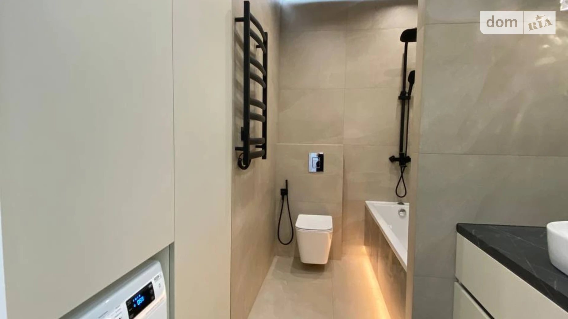 Продается 1-комнатная квартира 43 кв. м в Одессе, ул. Краснова - фото 2