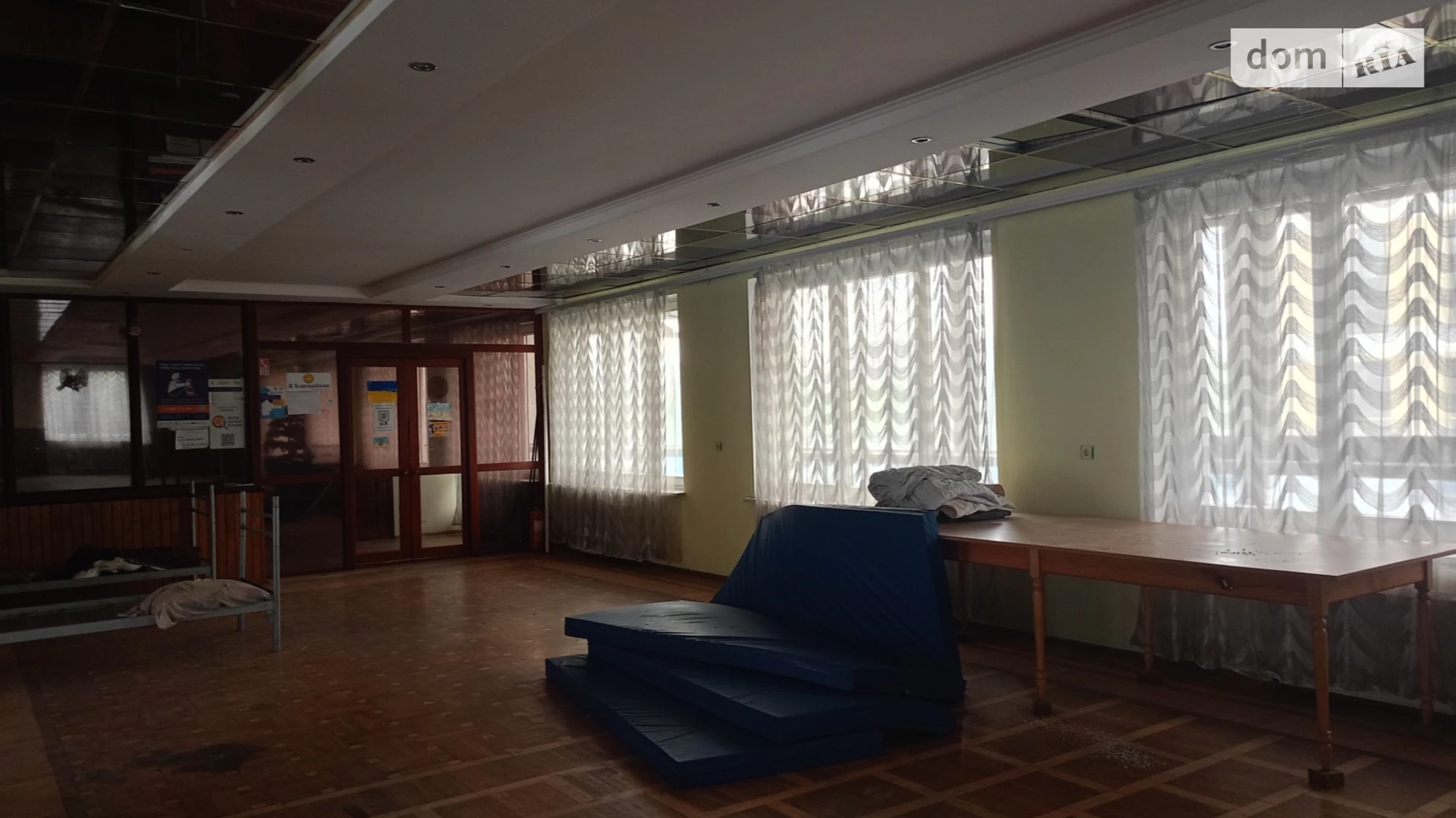 Сдается в аренду помещения свободного назначения 300 кв. м в 3-этажном здании, цена: 40000 грн - фото 2