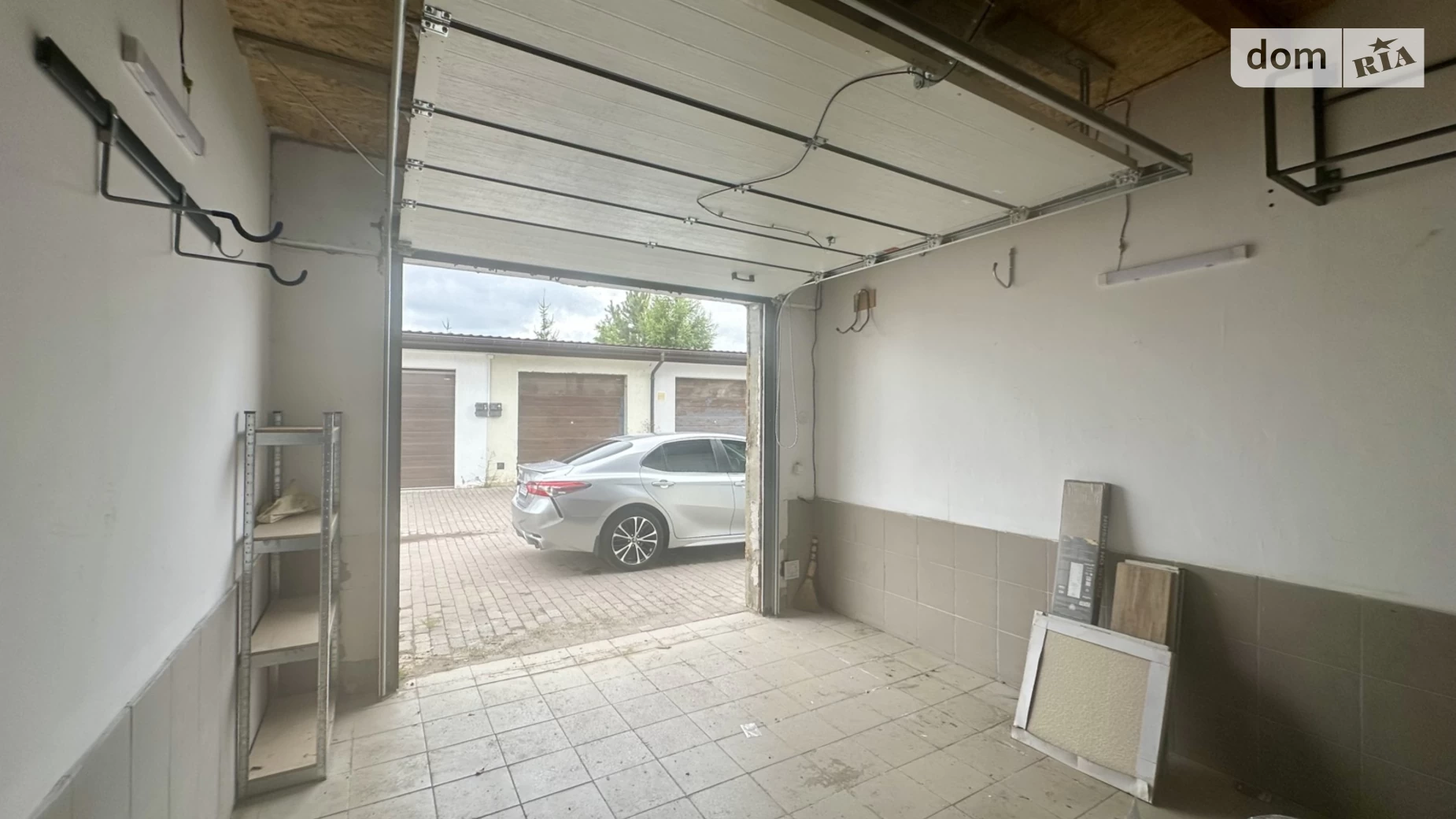 Продается отдельно стоящий гараж под легковое авто на 22.5 кв. м, цена: 14500 $ - фото 2