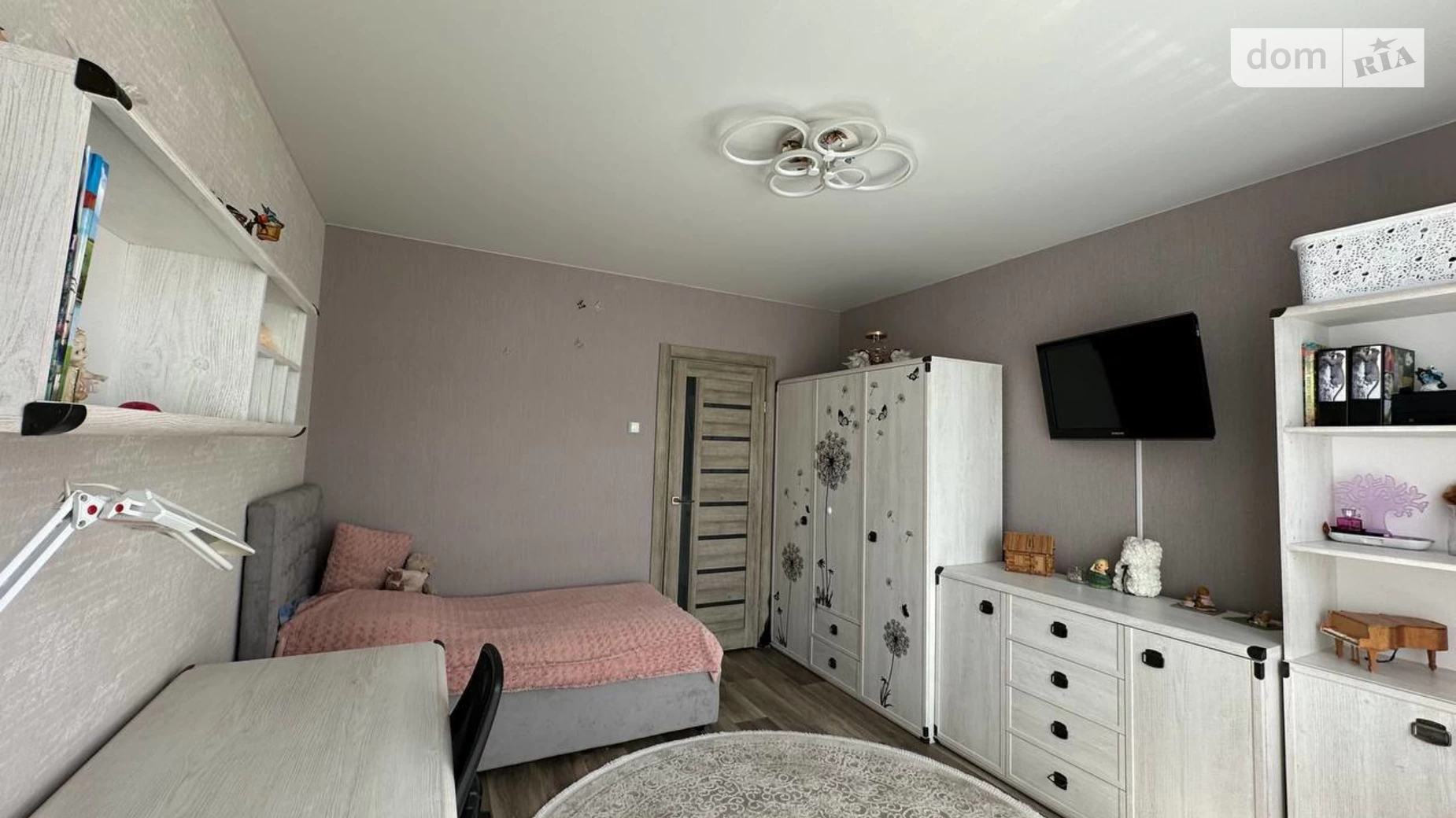 Продается 3-комнатная квартира 70 кв. м в Кривом Роге, мкр. Всебратское-2, 48 - фото 2