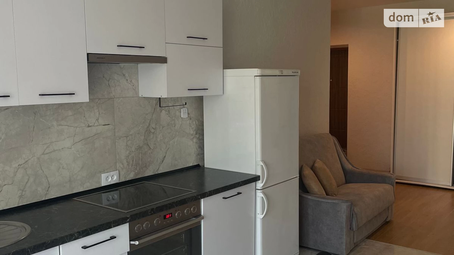 Продается 1-комнатная квартира 51.8 кв. м в Киеве, ул. Сергeя Данченко, 18А - фото 3