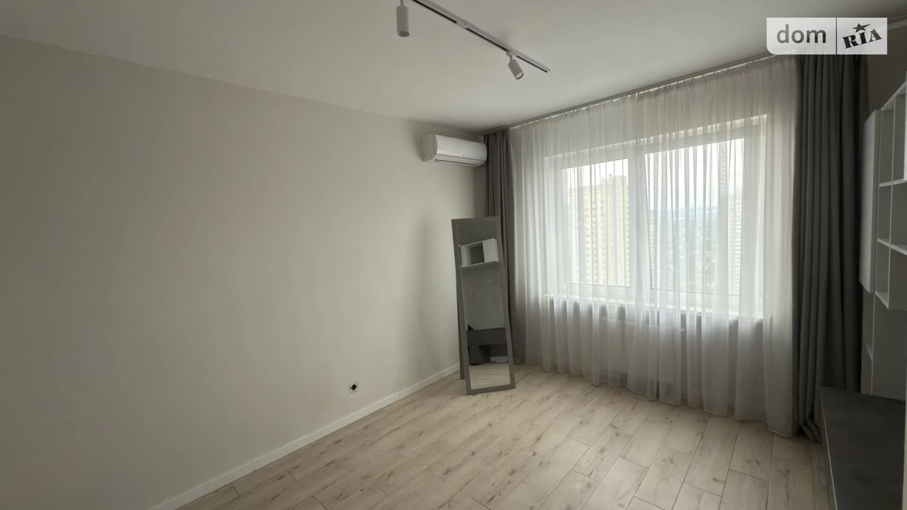 Продается 1-комнатная квартира 37 кв. м в Киеве, ул. Софии Русовой, 3В - фото 4