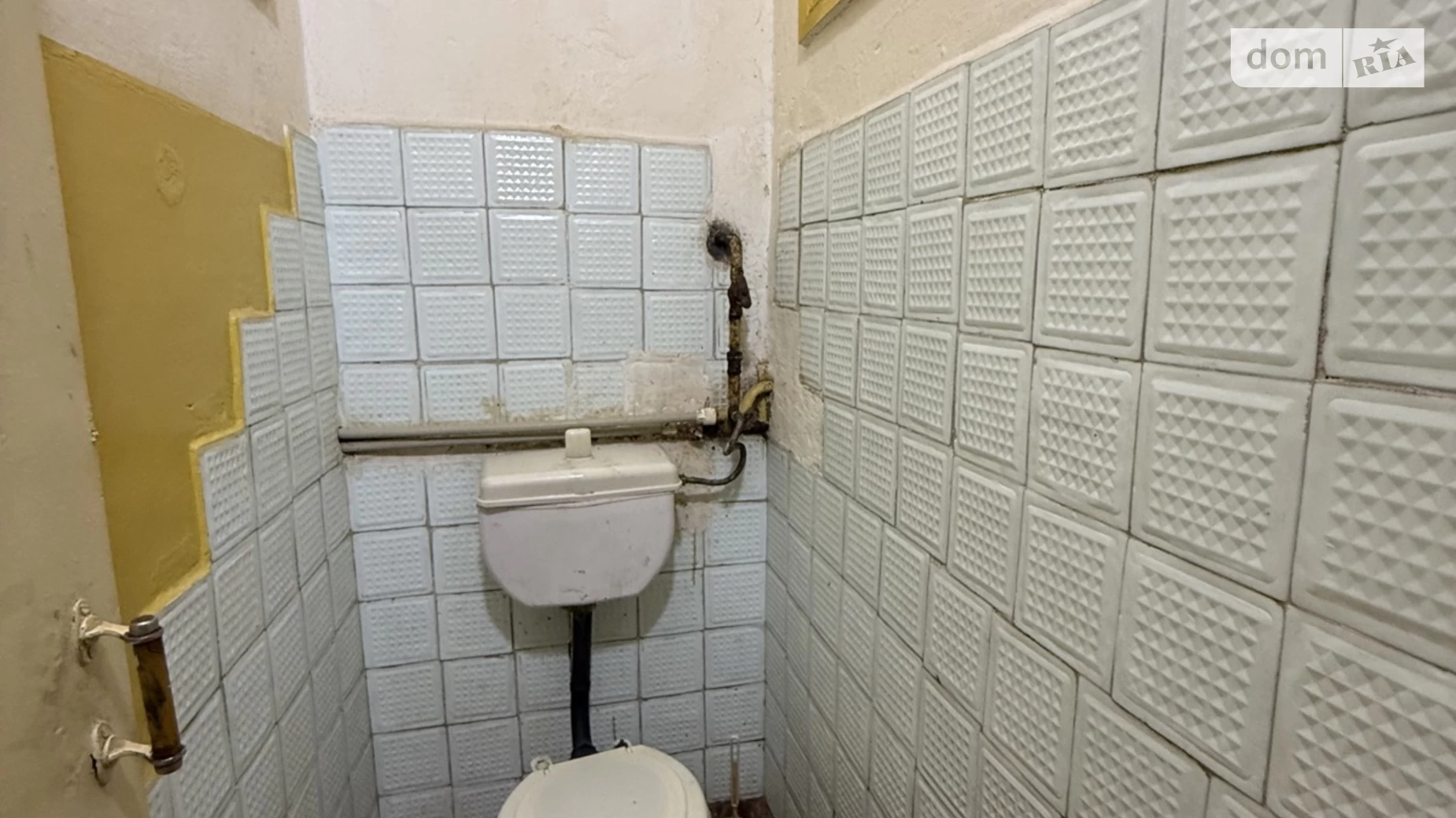 Продается 2-комнатная квартира 56 кв. м в Ровно, ул. Соборная, 9 - фото 5