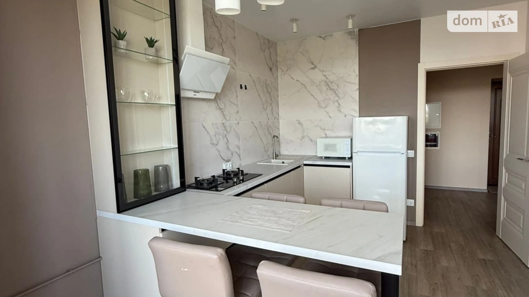 1-комнатная квартира 45 кв. м в Тернополе, ул. Микулинецкая, 5 - фото 3