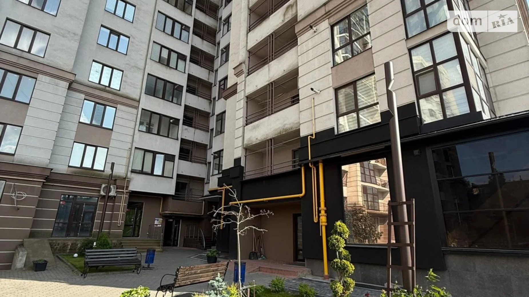 1-комнатная квартира 45 кв. м в Тернополе, ул. Микулинецкая, 5 - фото 2