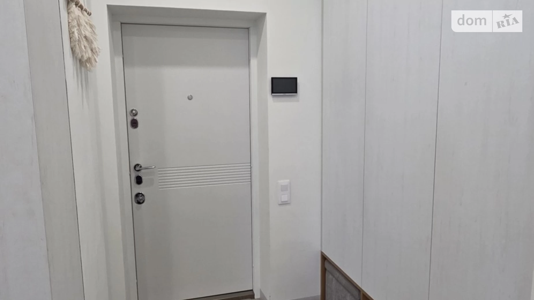 Продается 1-комнатная квартира 77 кв. м в Днепре, бул. Звездный, 1М - фото 3