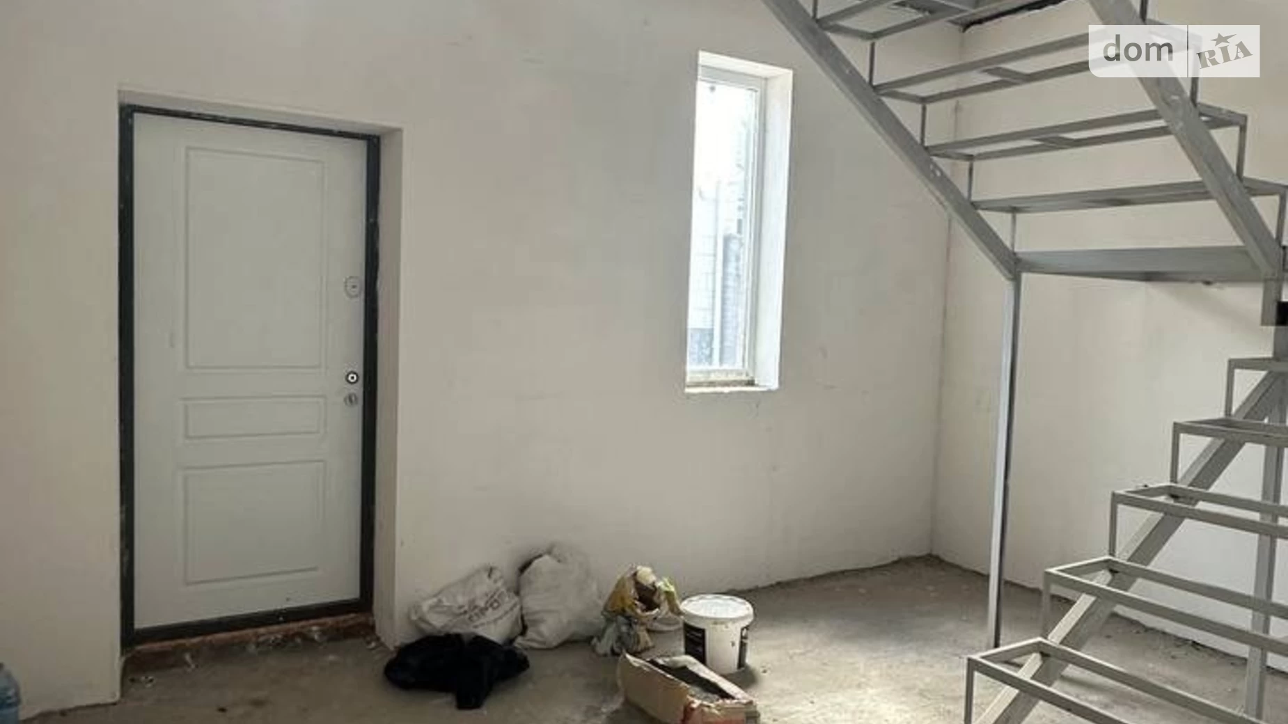 Продается дом на 2 этажа 140 кв. м с подвалом, цена: 65000 $ - фото 2