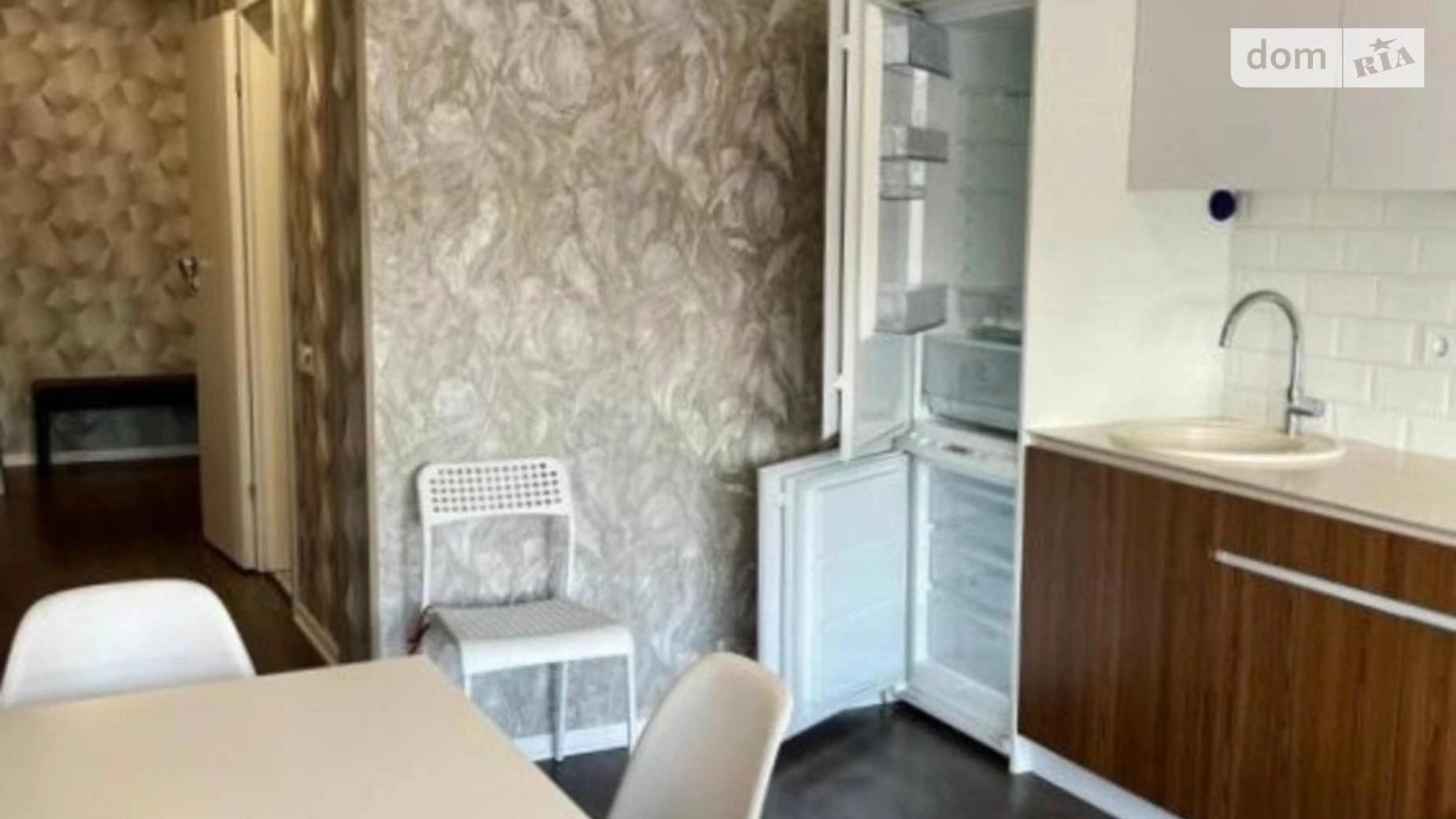 Продается 2-комнатная квартира 61.1 кв. м в Киеве, ул. Каменская, 6 - фото 4