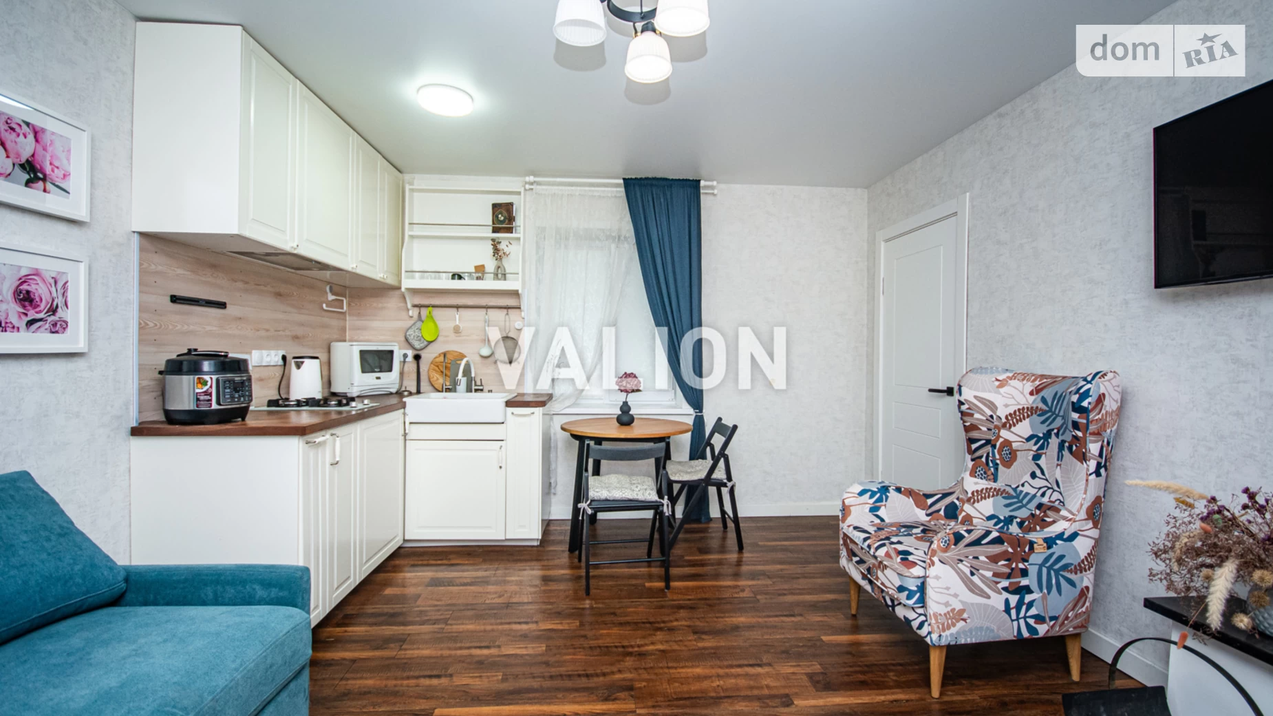 Продается дом на 2 этажа 32.9 кв. м с бассейном, цена: 103000 $ - фото 2