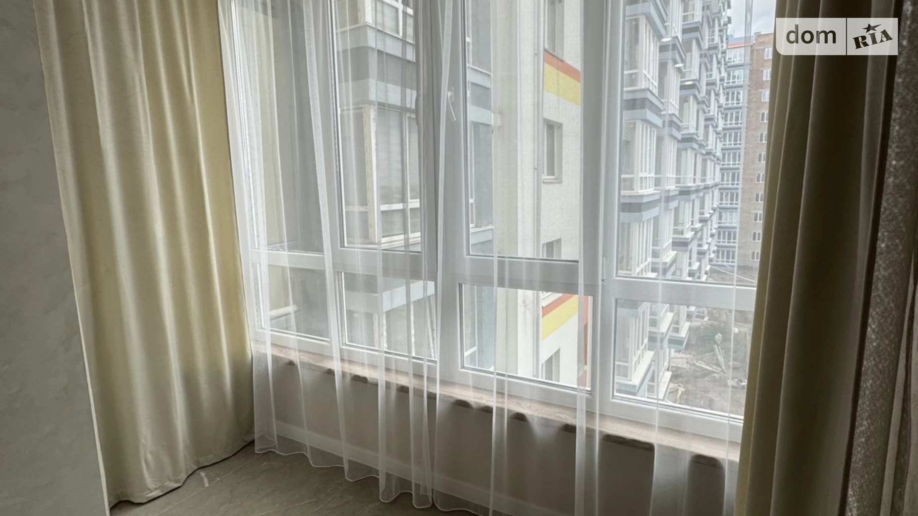 Продается 2-комнатная квартира 76 кв. м в Ровно, ул. Гайдамацкая, 13Б - фото 4