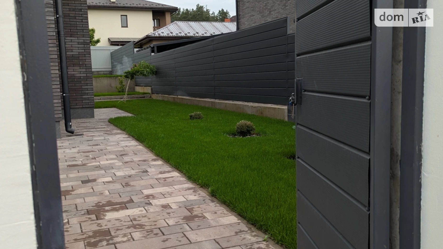 Продается дом на 2 этажа 155 кв. м с мансардой, цена: 165000 $ - фото 4