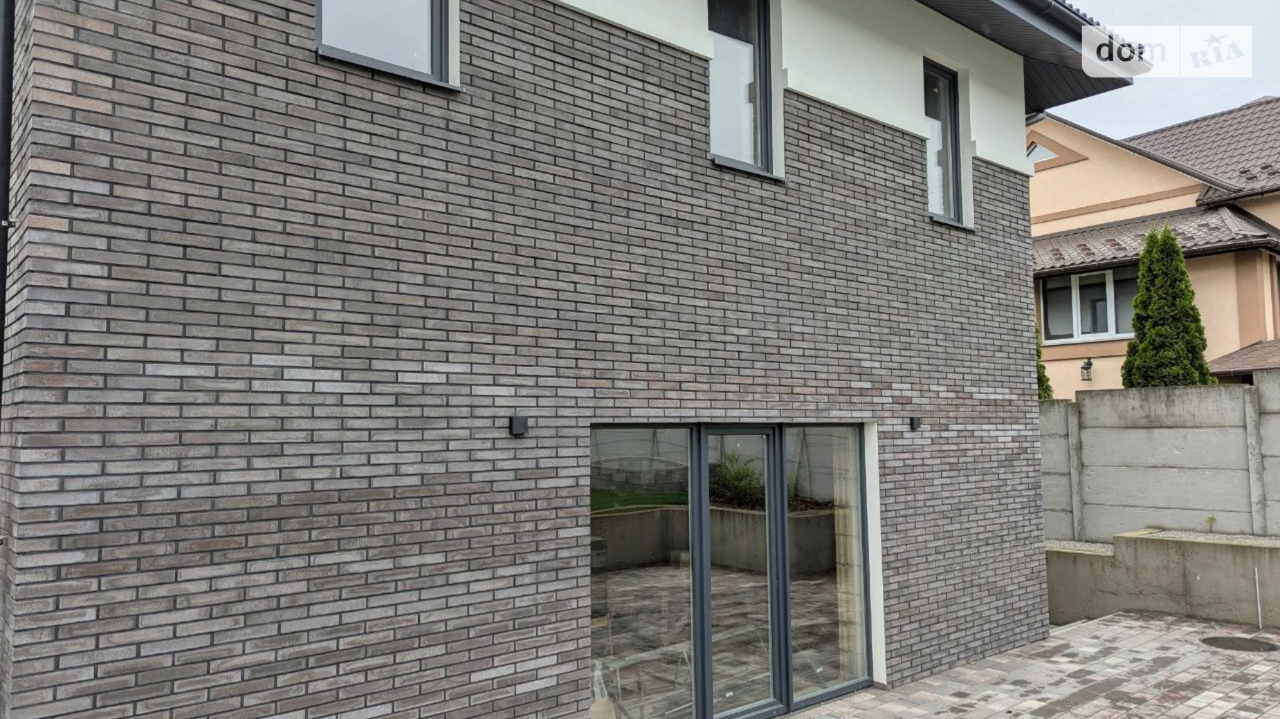 Продается дом на 2 этажа 155 кв. м с подвалом, цена: 165000 $ - фото 2