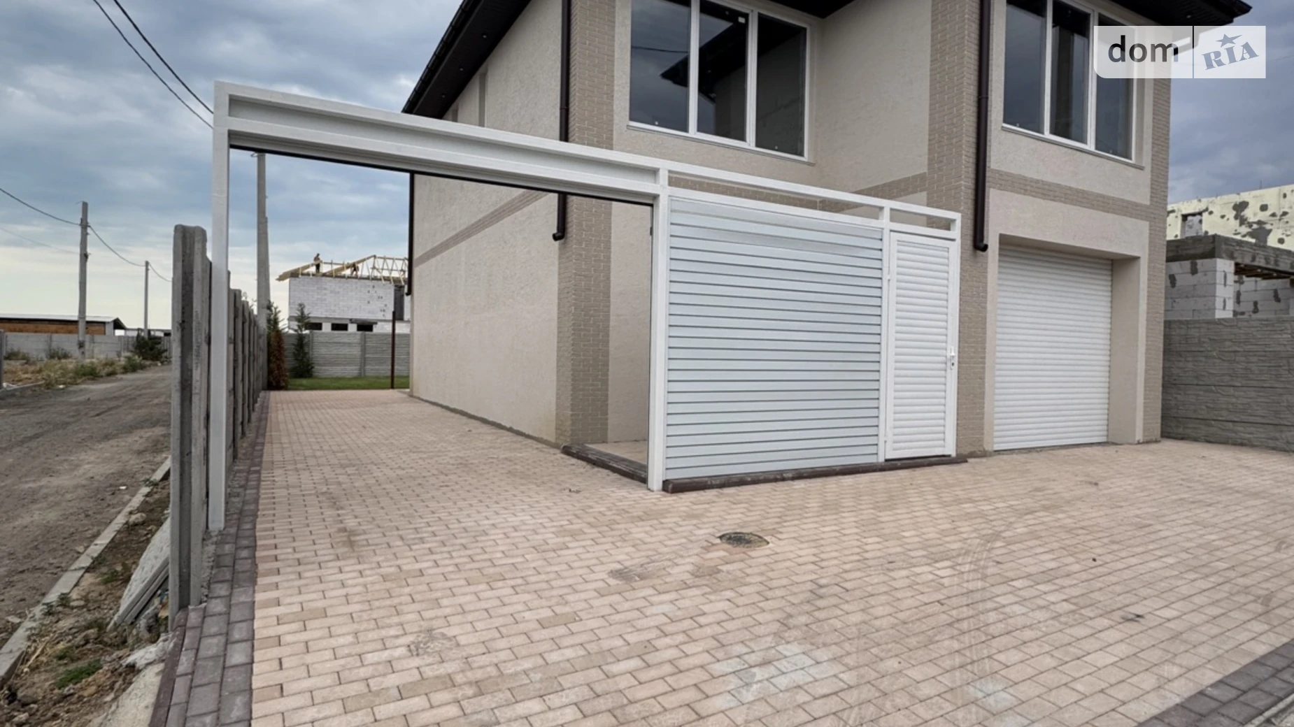 Продается дом на 2 этажа 170 кв. м с балконом, цена: 100000 $ - фото 2