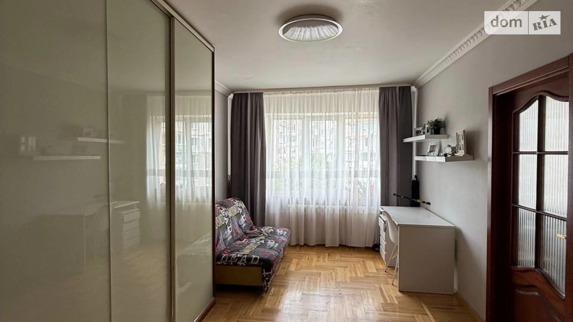 Продается 5-комнатная квартира 93.3 кв. м в Ровно, ул. Шухевича Романа, 2 - фото 5