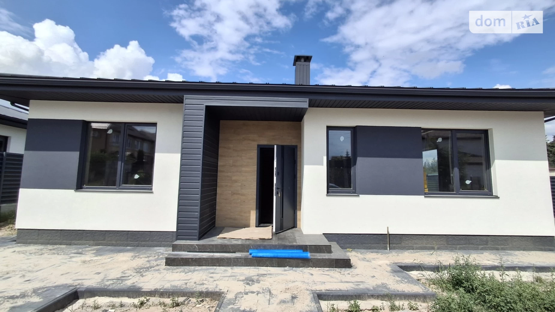 Продается одноэтажный дом 120 кв. м с бассейном, цена: 120000 $ - фото 4