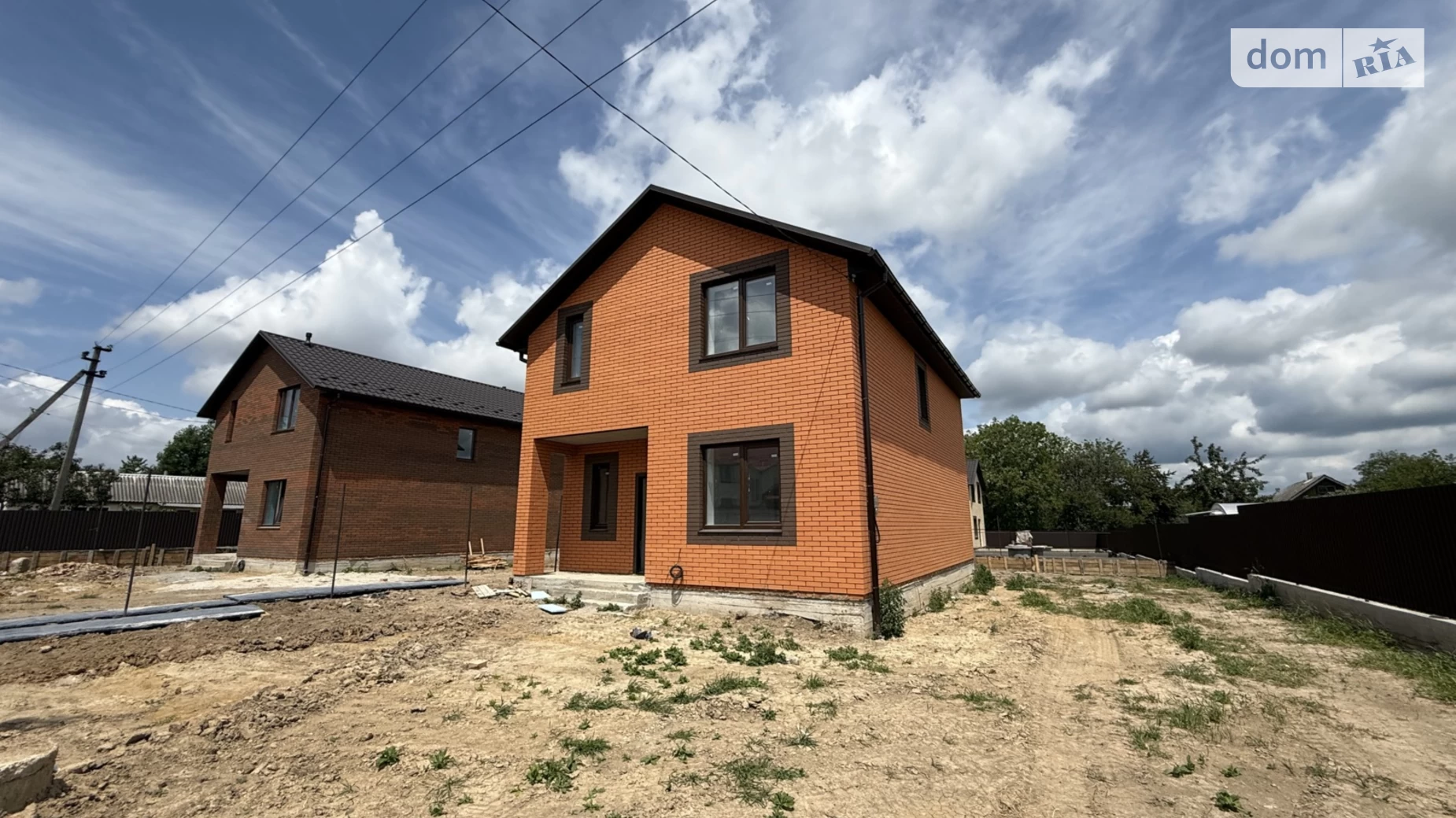 Продается дом на 2 этажа 125 кв. м с бассейном, цена: 92000 $ - фото 3