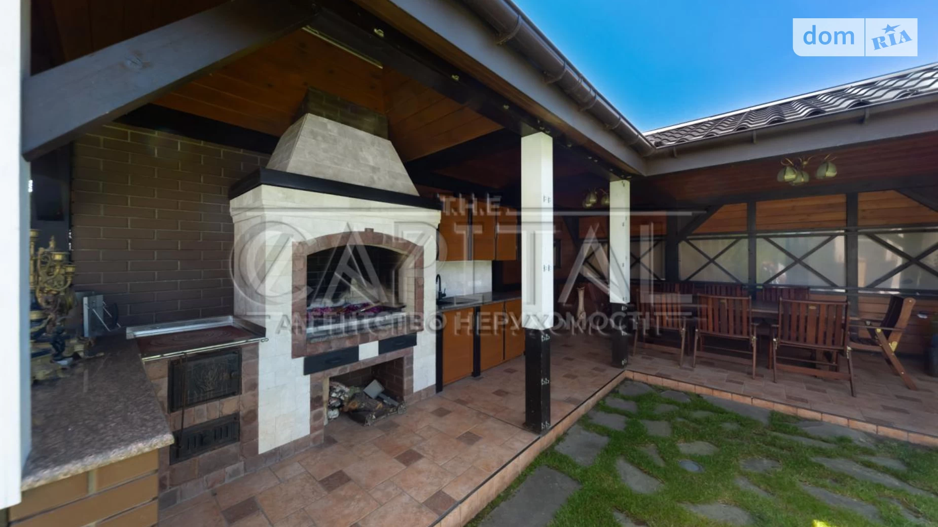 Продается дом на 2 этажа 250 кв. м с участком, цена: 350000 $ - фото 2