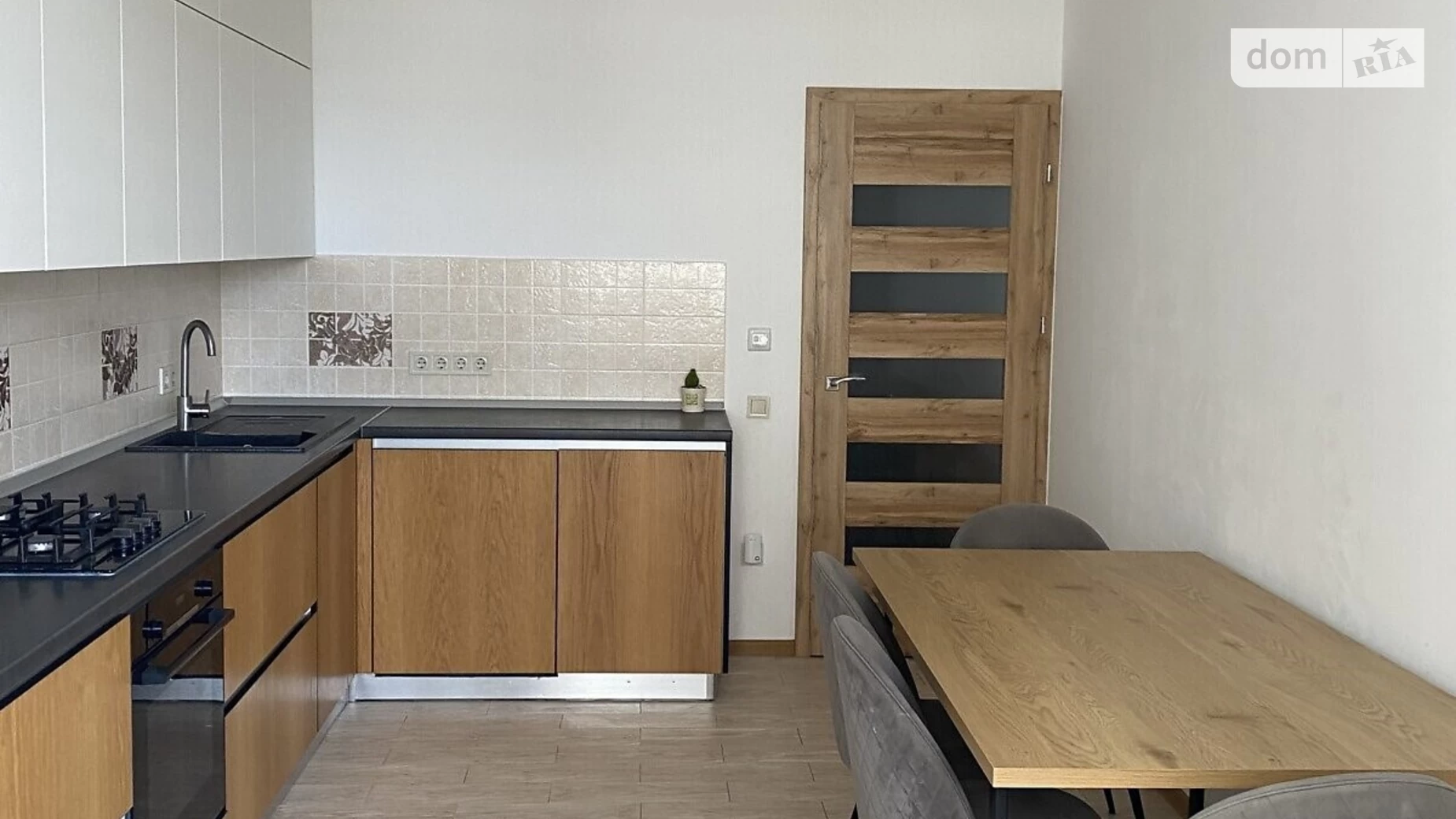 Продается 3-комнатная квартира 89.4 кв. м в Ивано-Франковске, ул. Длинная - фото 2