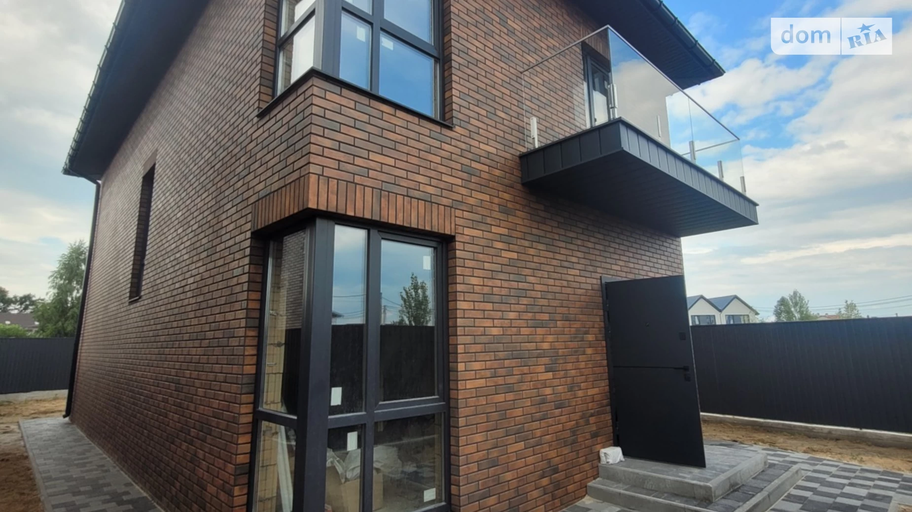 Продается дом на 2 этажа 130 кв. м с участком, цена: 128000 $ - фото 4