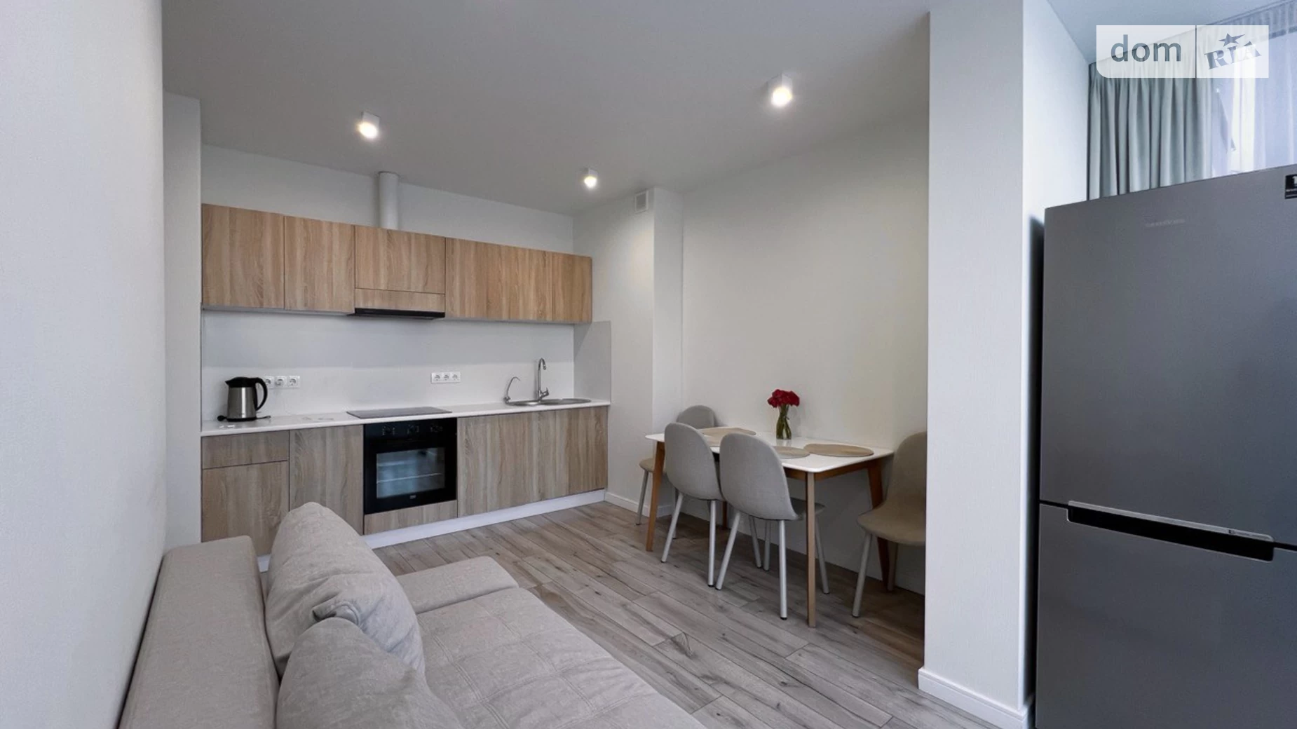 Продается 1-комнатная квартира 38 кв. м в Буче, бул. Леонида Бирюкова, 2А - фото 3