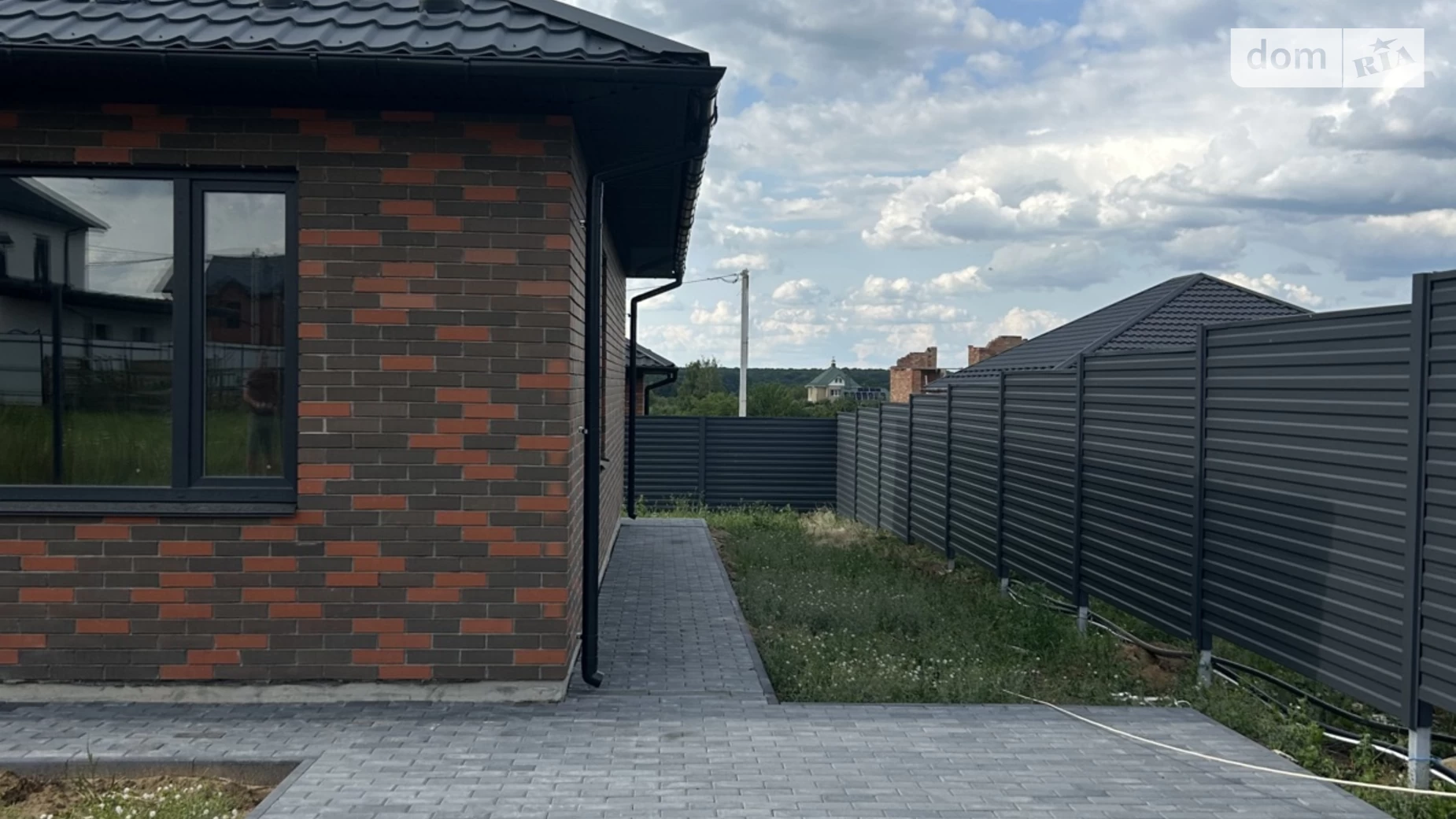 Продается одноэтажный дом 100 кв. м с верандой, цена: 72000 $ - фото 3
