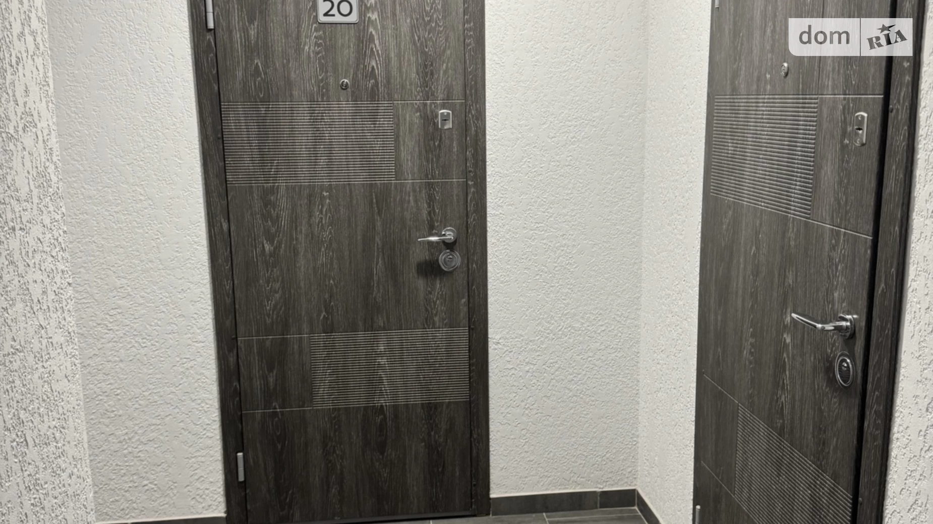 Продается 2-комнатная квартира 67.9 кв. м в Кременце, ул. Дубенская - фото 3