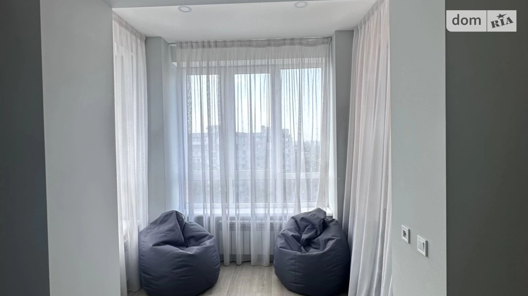 Продается 1-комнатная квартира 57.3 кв. м в Днепре, просп. Мира, 2К - фото 2
