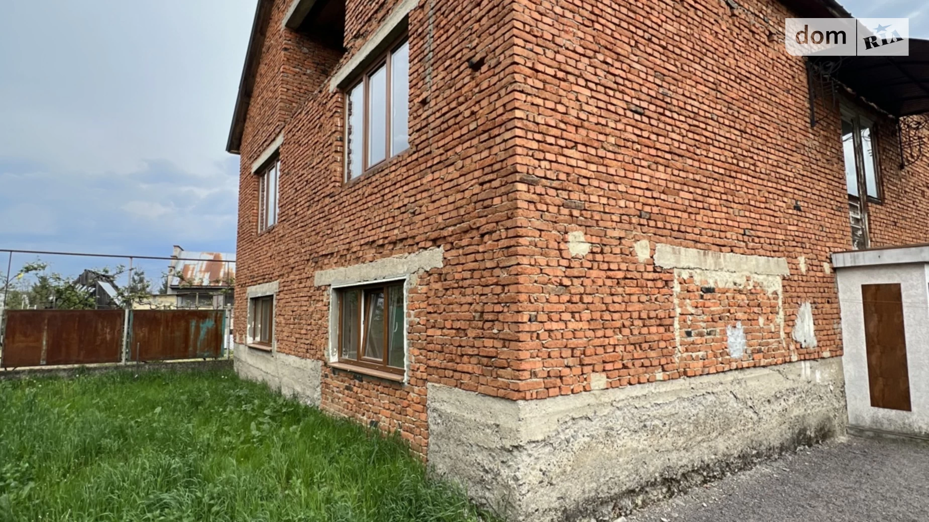 Продается дом на 2 этажа 250 кв. м с террасой, цена: 61000 $ - фото 4