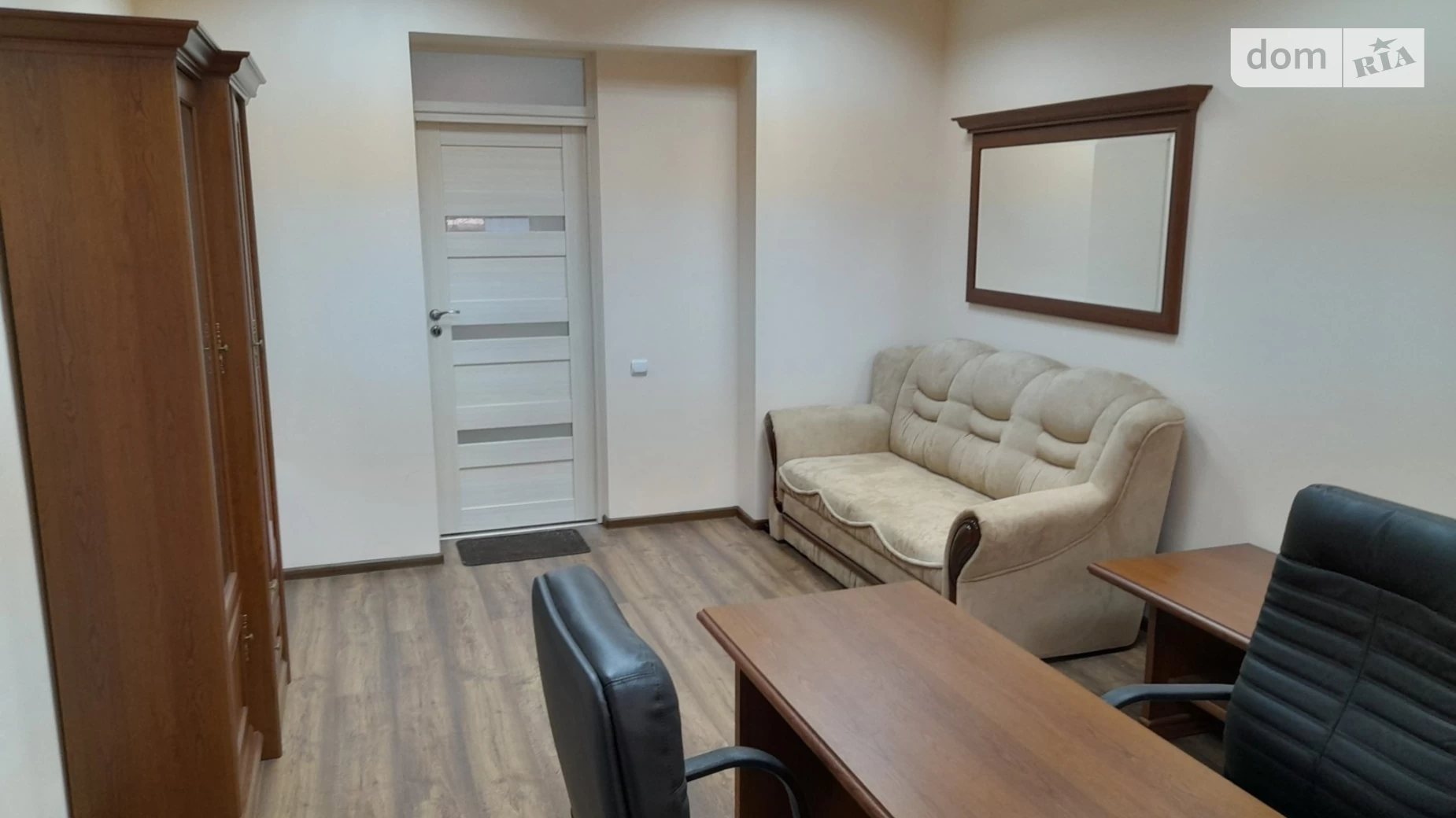 Продается офис 21 кв. м в бизнес-центре, цена: 29500 $ - фото 4