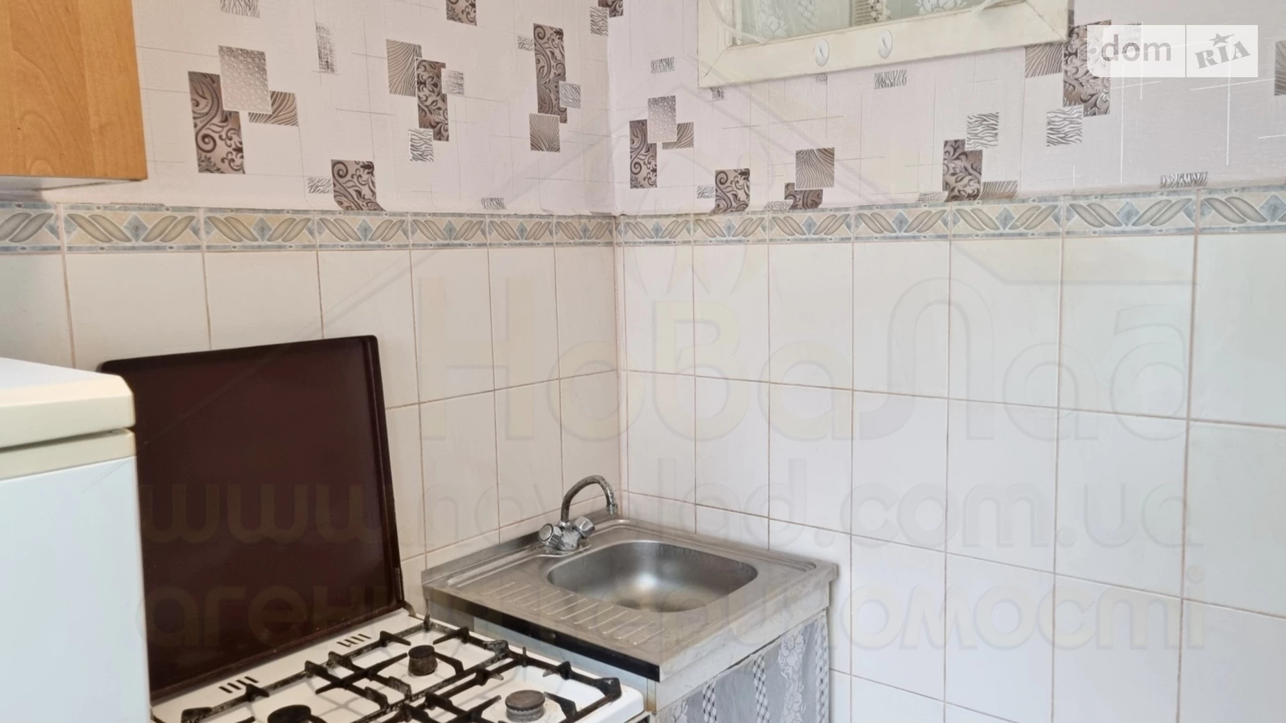 Продается 3-комнатная квартира 47 кв. м в Чернигове, ул. Космонавтов - фото 4