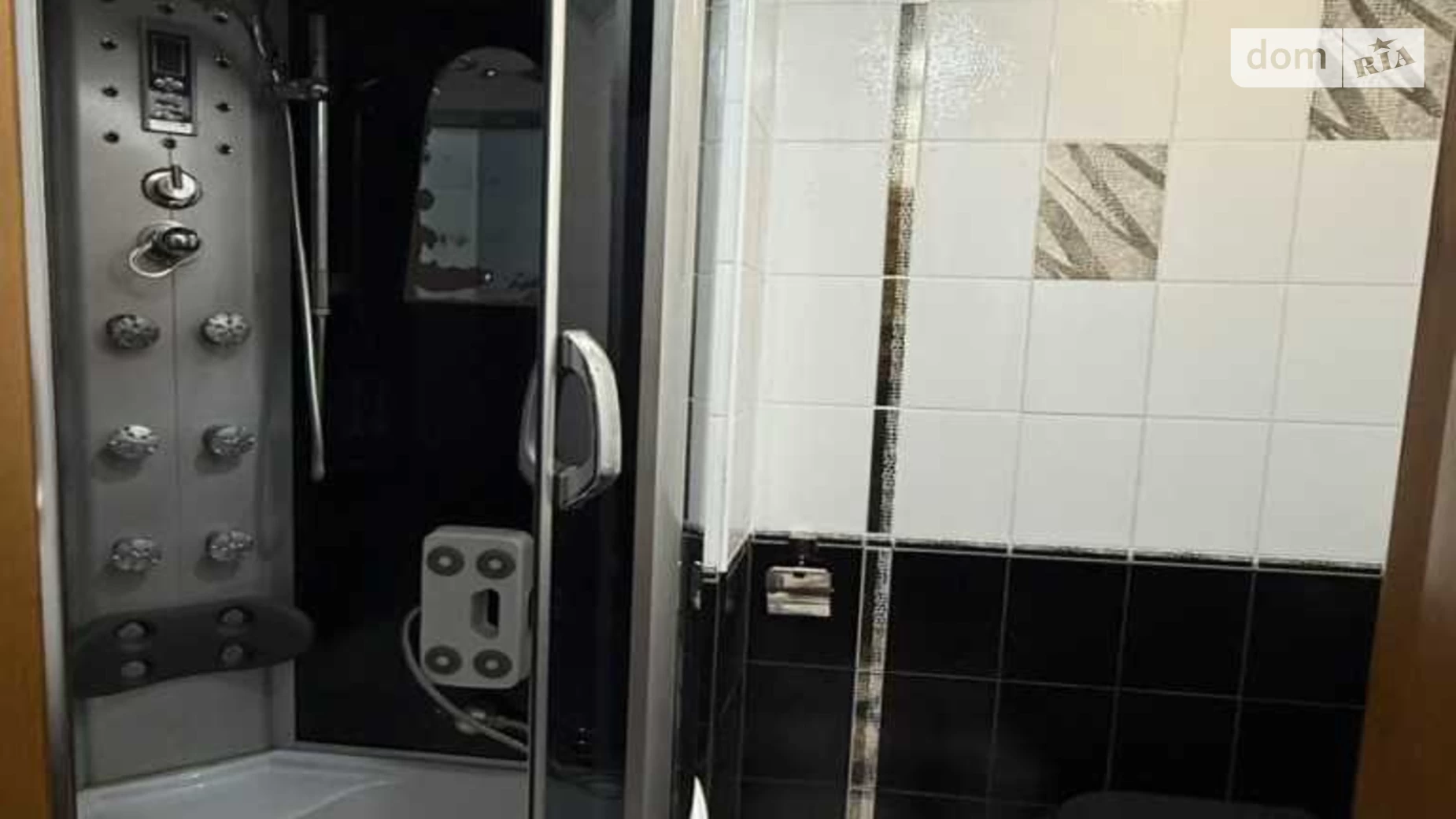 Продается 3-комнатная квартира 119.7 кв. м в Полтаве, бул. Хмельницкого Богдана, 10 - фото 2