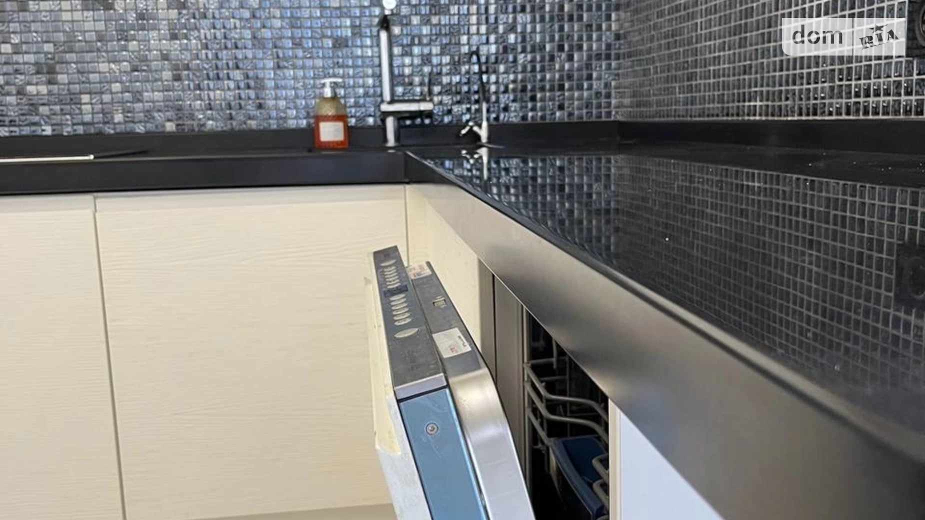 Продается 4-комнатная квартира 133.1 кв. м в Днепре, вул. Братьев Горобцов(Кедрина Дмитрия), 53А - фото 5