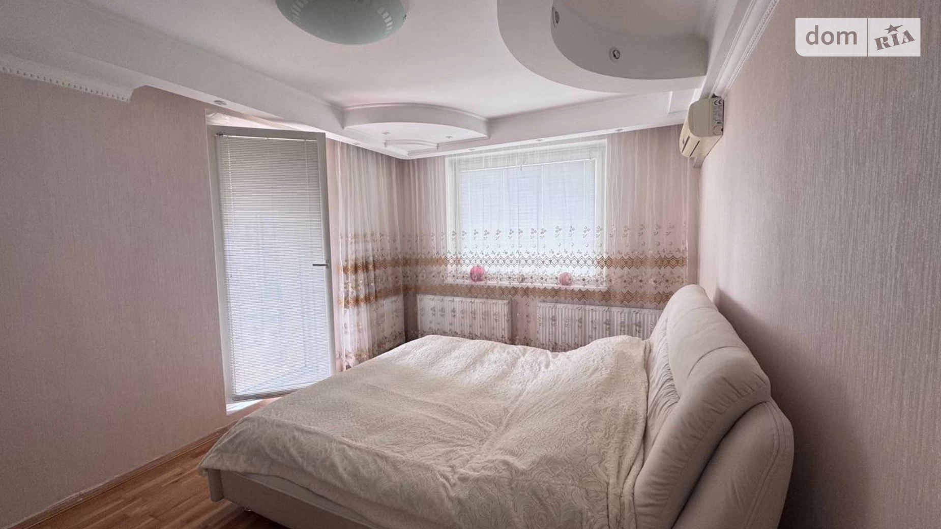 Продается 2-комнатная квартира 53 кв. м в Харькове, ул. Саперная, 30 - фото 2